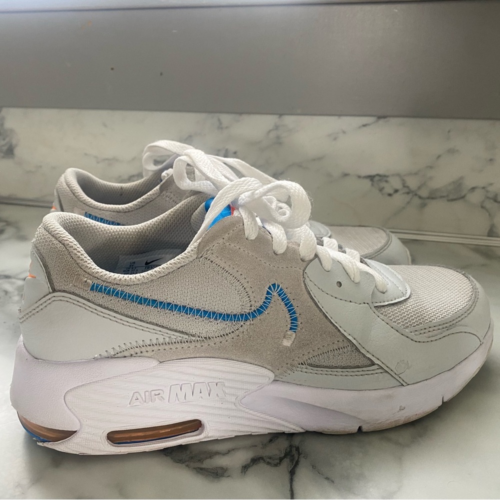 Boys 5 Y Nike Blue/Grey/White Sneakers